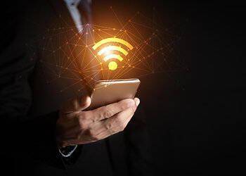 Ženklai išduoda, kad laikas atsinaujinti maršrutizatorių: senas įrenginys kelia riziką saugumui